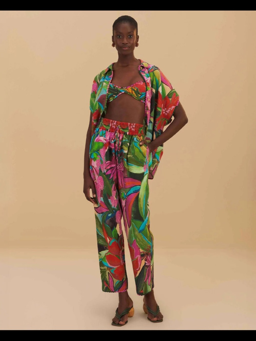 FARM Rio Jardin De Reve Multicolor Tropical Straight-Leg Pants - Pink & Green